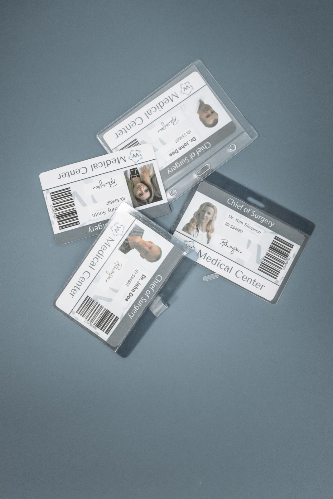 Badges nominatifs avec code-barres pour l'identification événementielle